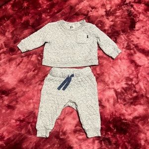 Carter’s Baby Bgosh Sweatsuits Gray 6M